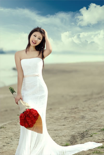 Photoshop给外景婚纱照调色和添加云朵素材美化处理